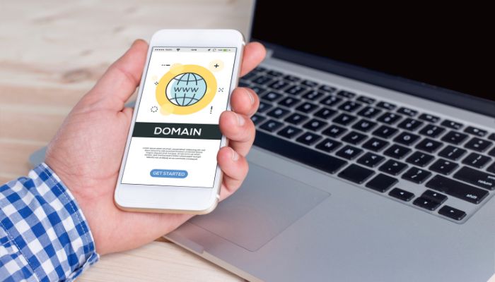 Khai báo URL hay tên miền Website