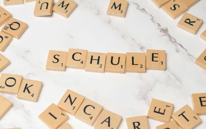 Học từ vựng và ngữ pháp từ cơ bản tới nâng cao