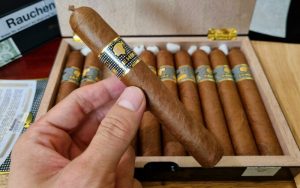 thiết kế và hình thức bên ngoài